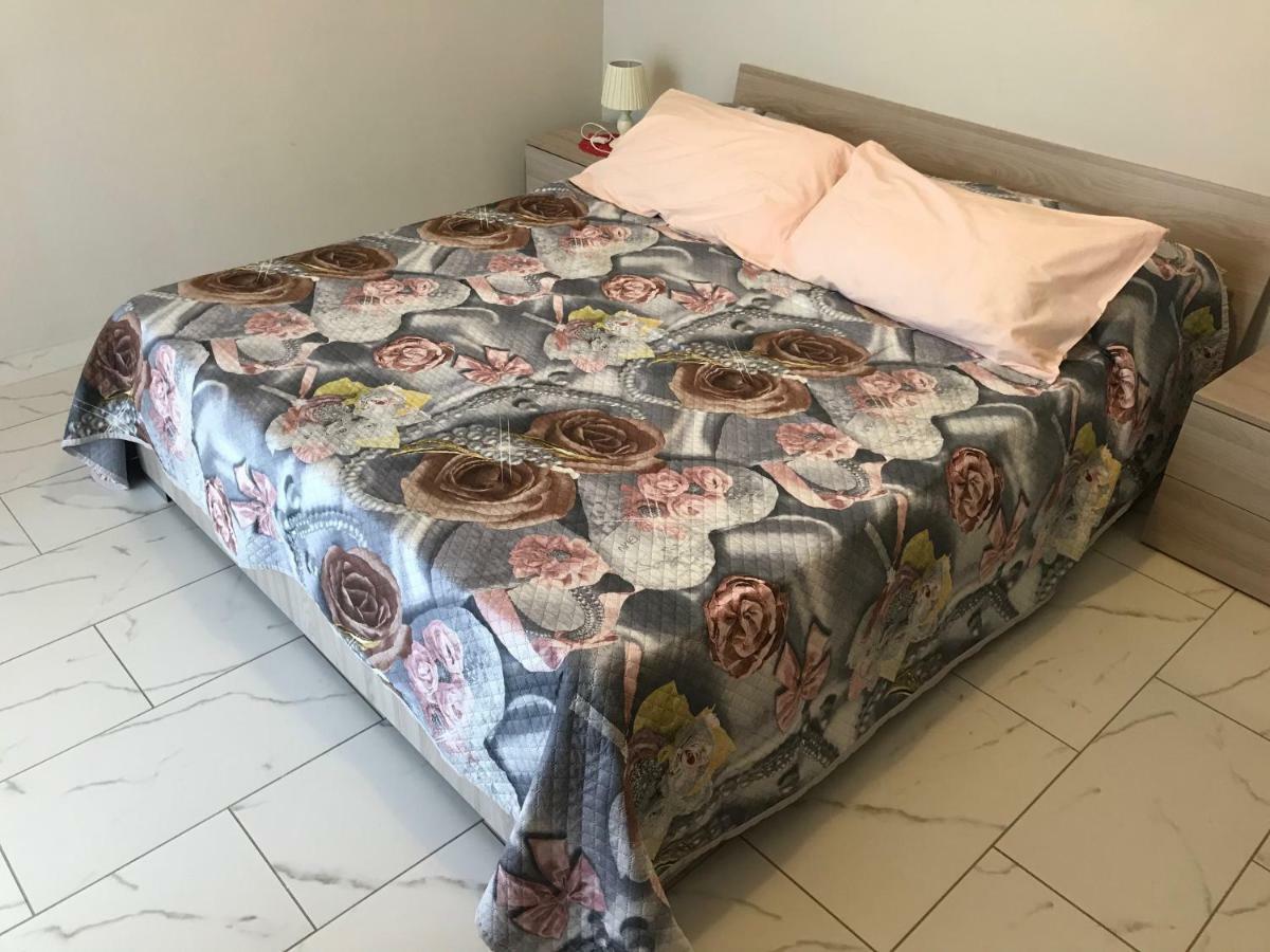 A Casa Di Laura B&B Apartments Campagna Εξωτερικό φωτογραφία