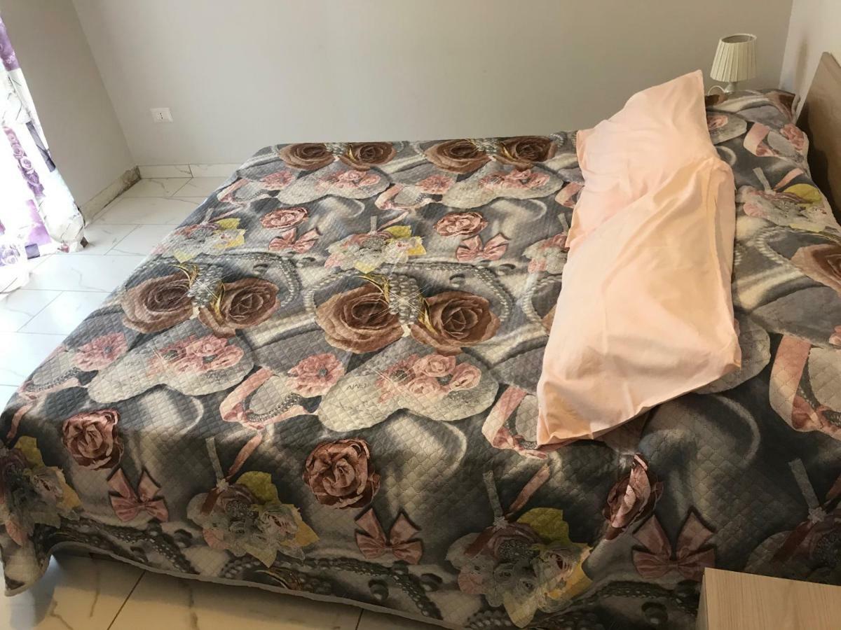 A Casa Di Laura B&B Apartments Campagna Εξωτερικό φωτογραφία