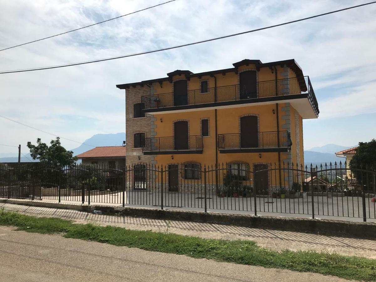 A Casa Di Laura B&B Apartments Campagna Εξωτερικό φωτογραφία