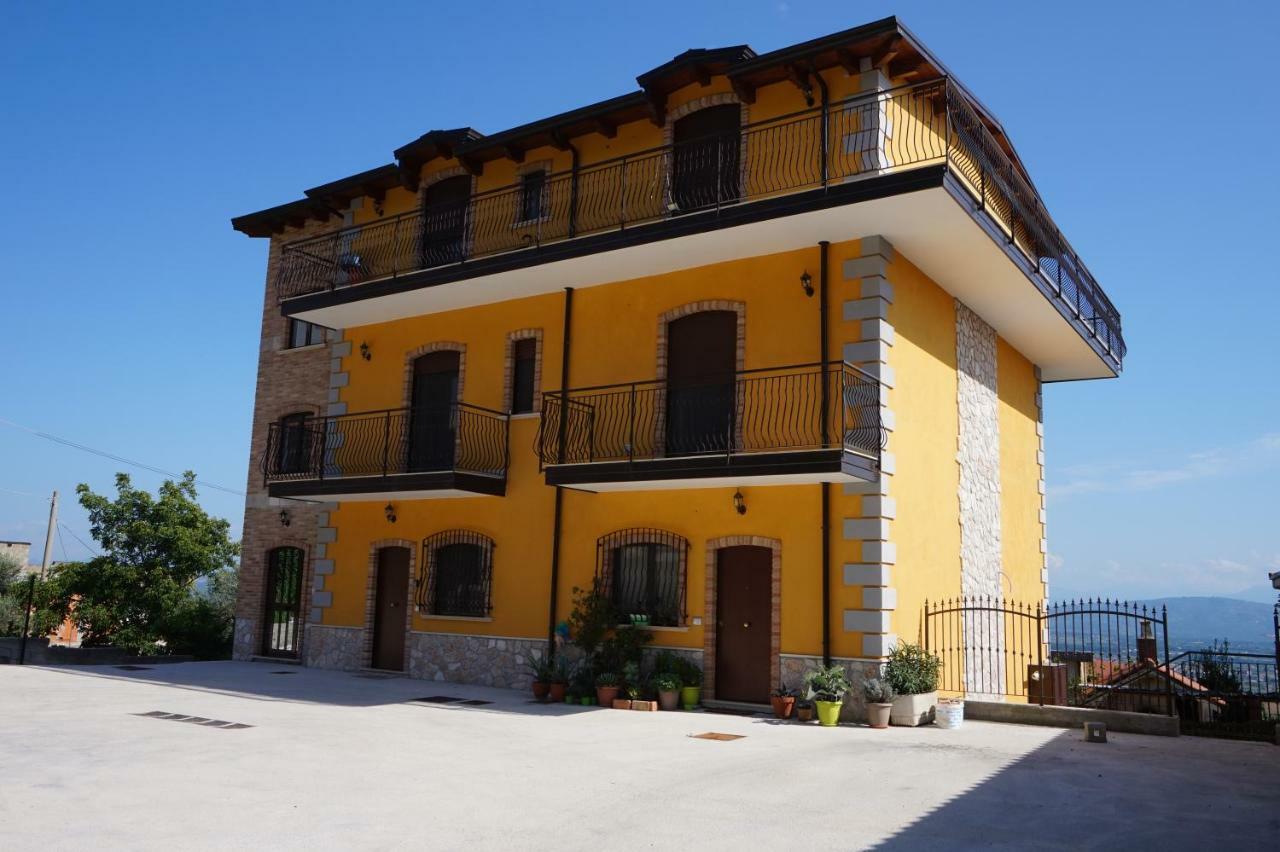 A Casa Di Laura B&B Apartments Campagna Εξωτερικό φωτογραφία